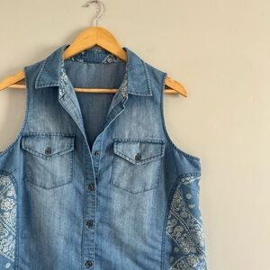 Lightweight Blue Bandana Detail Sleeveless Button Down Dress